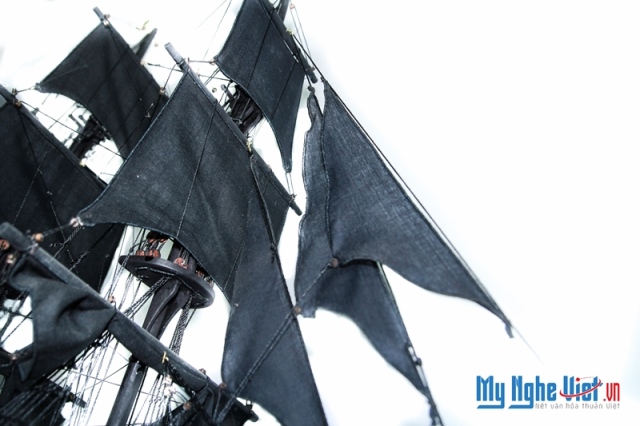 Black Pearl - Tàu cướp biển huyền thoại