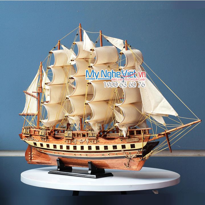 Mô hình tàu thuyền FRANCE 2 gỗ tự nhiên (thân 60cm) MNV-TB03