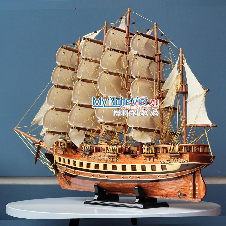Mô hình tàu thuyền FRANCE 2 gỗ tự nhiên (thân 60cm) MNV-TB03