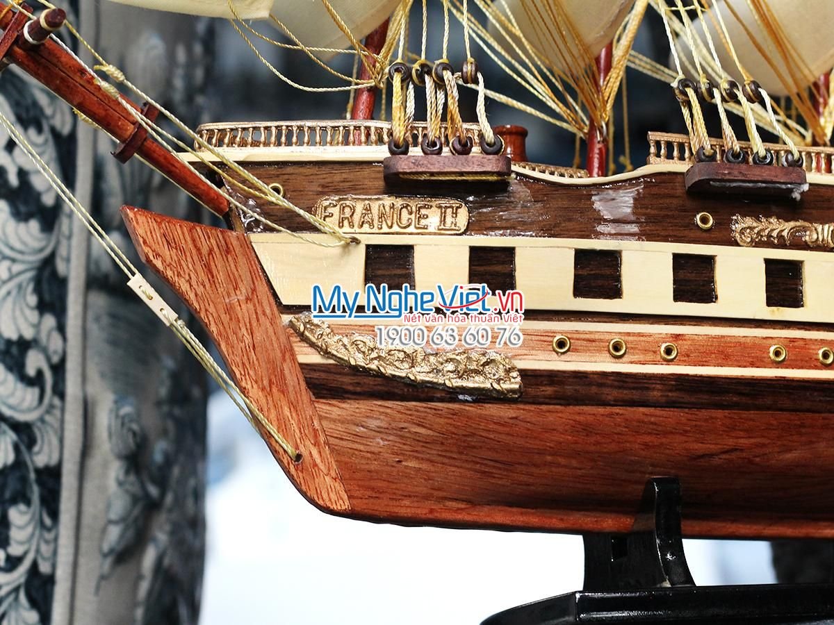 Mô hình tàu thuyền France 2 gỗ đỏ (thân 40cm) MNV-TB026