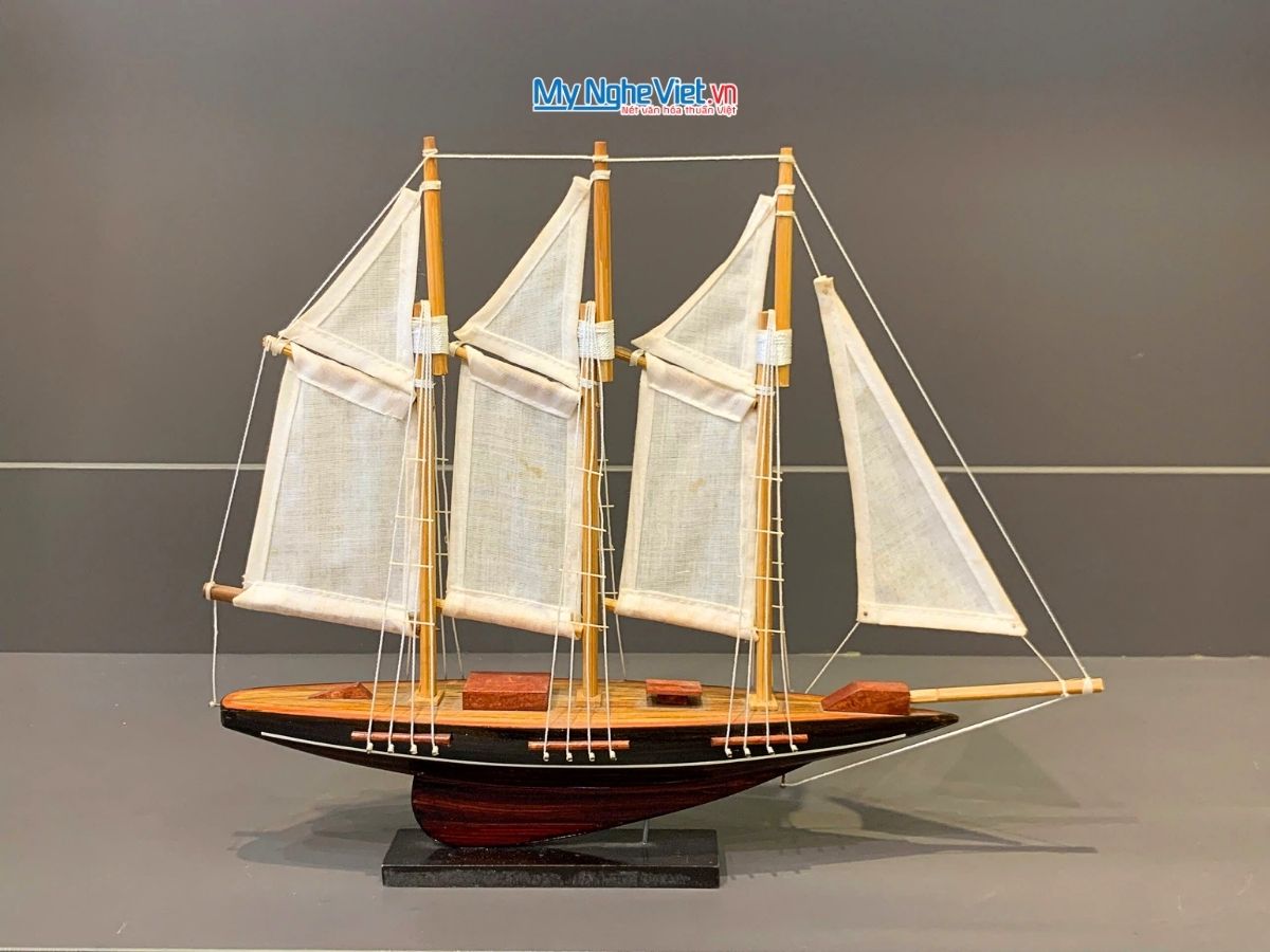 Mô hình du thuyền Atlantic MNV-TB20/32