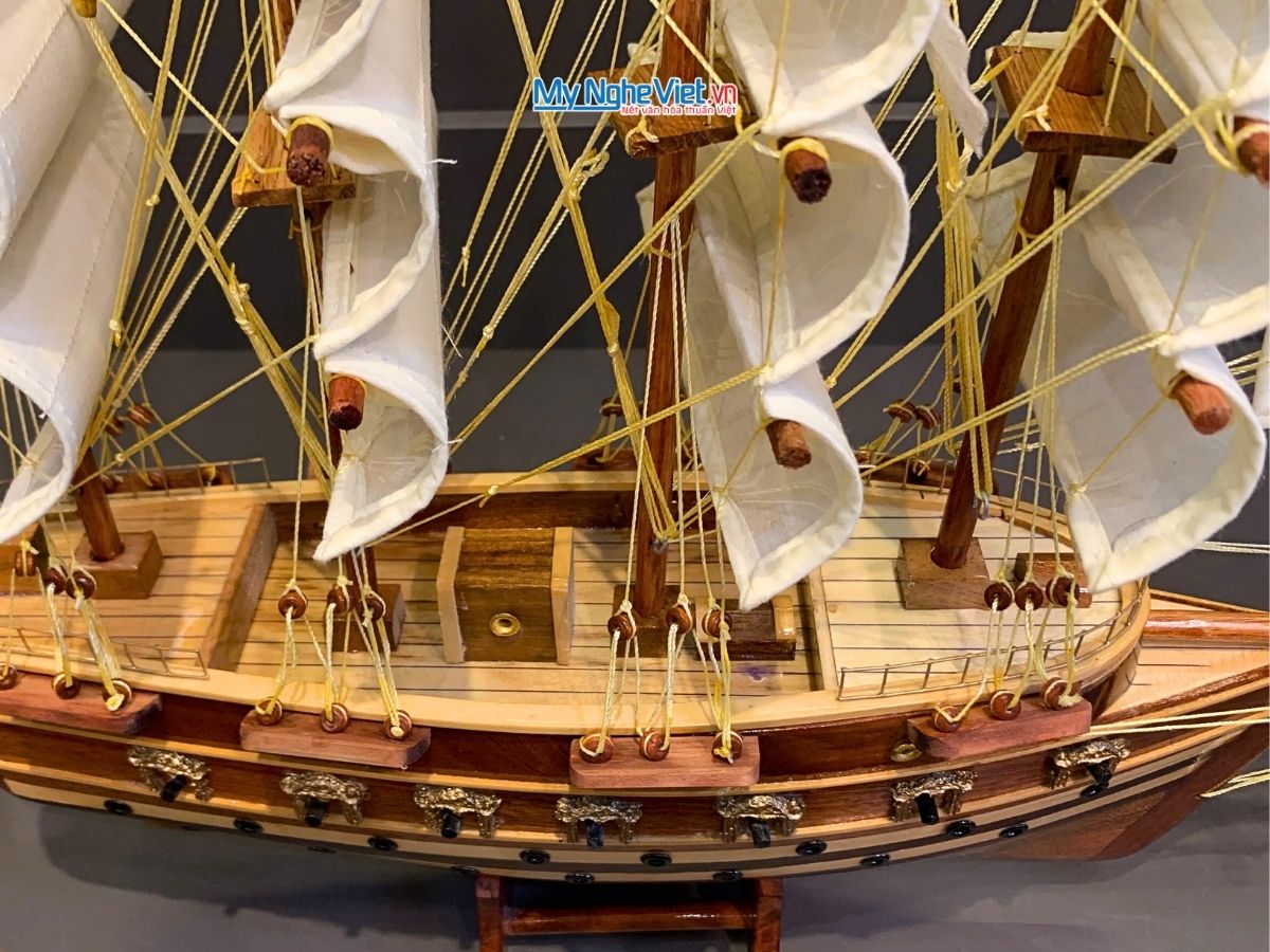 Mô Hình Thuyền Chiến Cổ Jylland Buồm Trắng (Thân 60cm) MNV-TB27-60.1