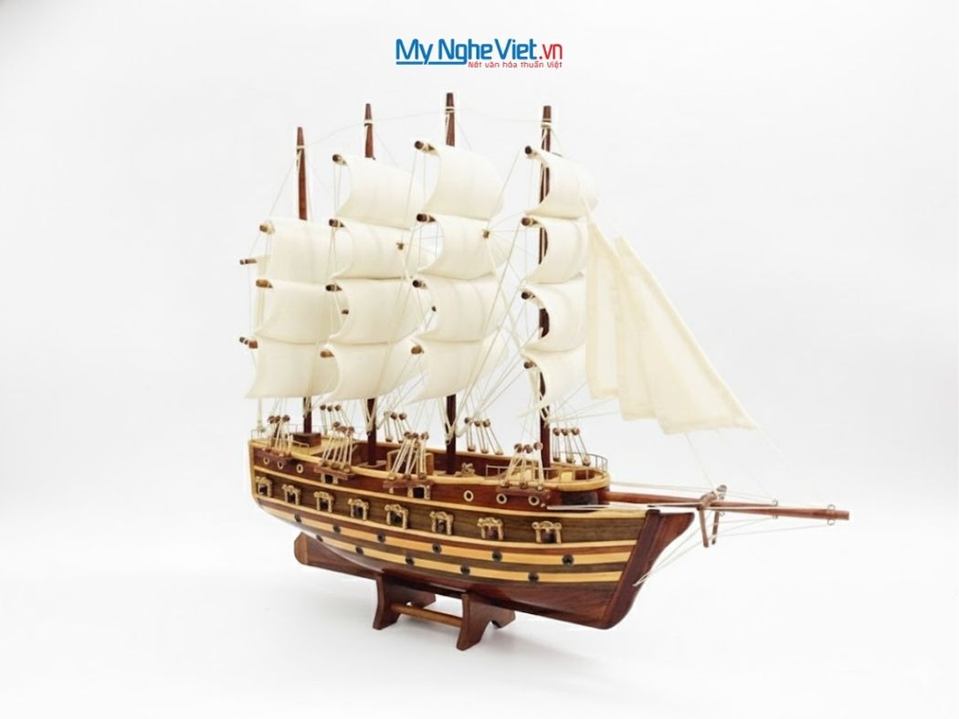 Mô Hình Thuyền Chiến Cổ Jylland Buồm Trắng (Thân 60cm) MNV-TB27-60.1