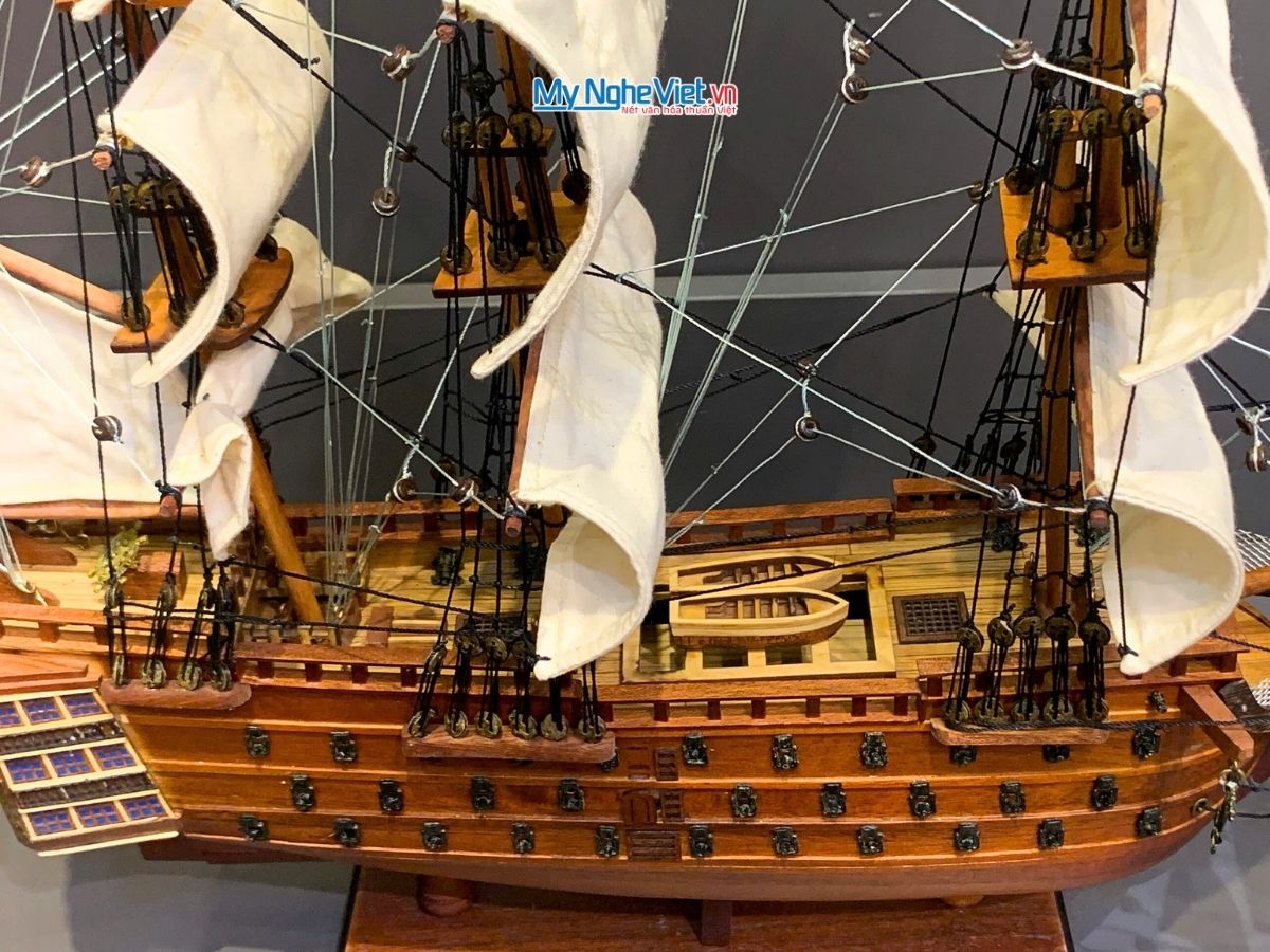 Combo Mô Hình Thuyền Chiến Cổ HMS Victory Và Hộp Ép Kim Cao Cấp CBMNV-TB31/40