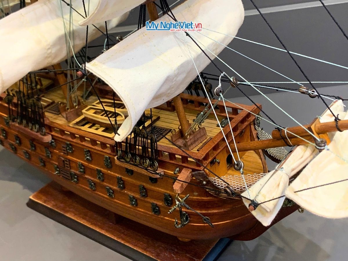Combo Mô Hình Thuyền Chiến Cổ HMS Victory Và Hộp Ép Kim Cao Cấp CBMNV-TB31/40