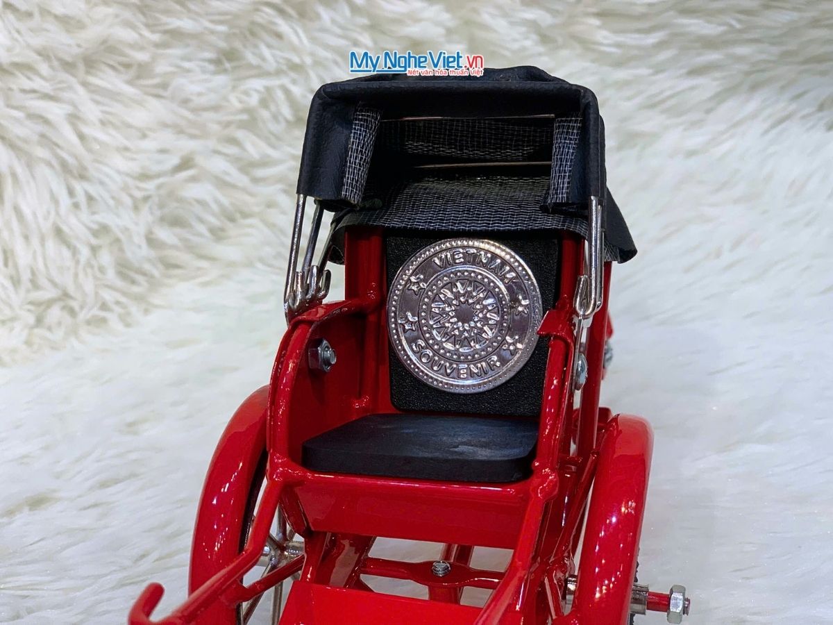 Xích lô Màu Đỏ MNV-XL001