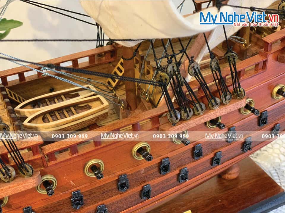 Mô hình thuyền chiến cổ Le Soleil Royal (thân 40cm) MNV-TB07
