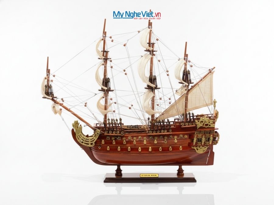 Mô hình thuyền chiến cổ Le Soleil Royal (thân 40cm) MNV-TB07