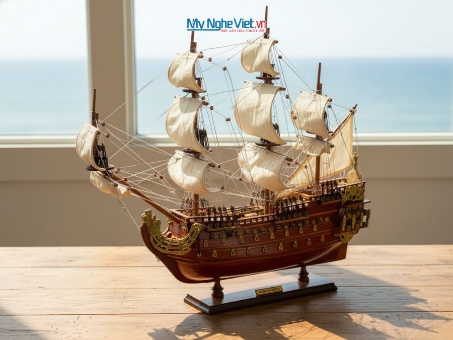 Mô hình thuyền chiến cổ Le Soleil Royal (thân 40cm) MNV-TB07