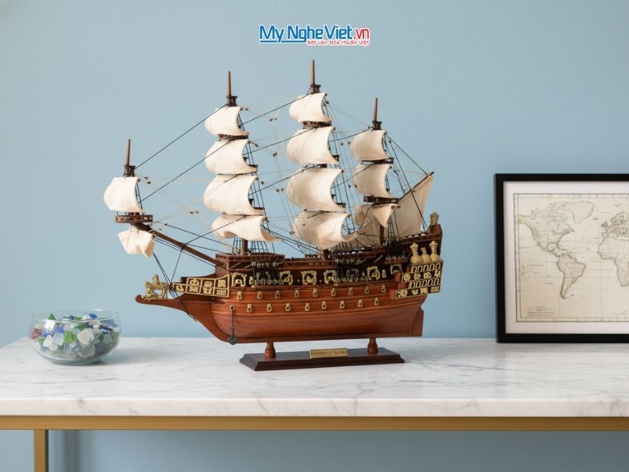 Mô Hình Tàu Chiến Cổ Sovereign Of The Seas (Thân 40cm) Và Hộp Quà Tặng CBMNV-TB14-40 – Mô hình thuyền gỗ trang trí