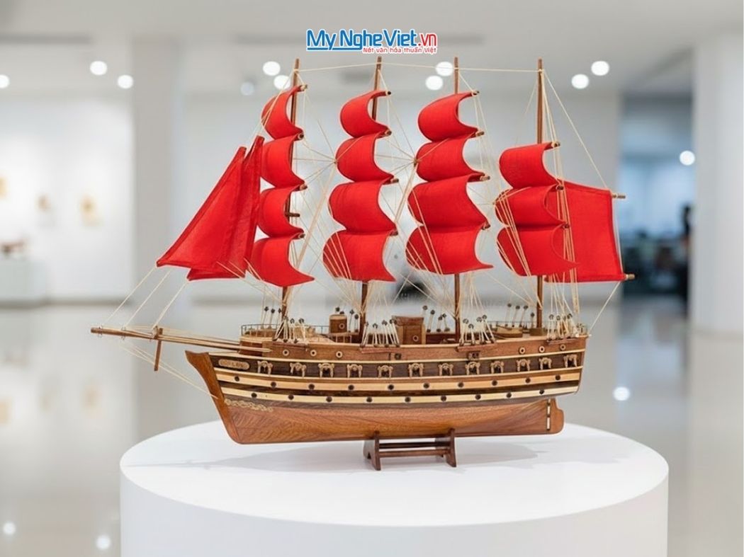 Mô hình thuyền chiến cổ Jylland (thân 60cm) buồm đỏ MNV-TB27-60