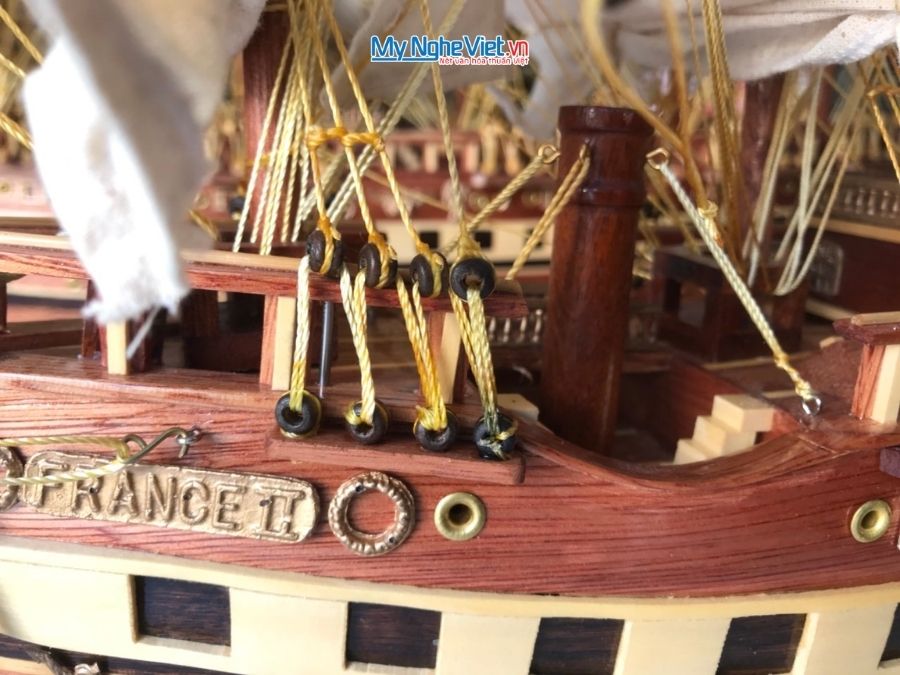Mô Hình Tàu Thuyền FRANCE II Gỗ Còng (Thân 60cm)-MNV-TB03 - Mô hình thuyền buồm phong thủy