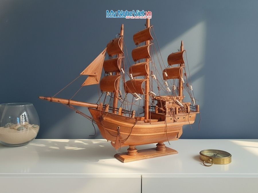 Mô Hình Tàu Thuyền Thái Lan gỗ cẩm lai (Thân 40cm) MNV-TB15/40