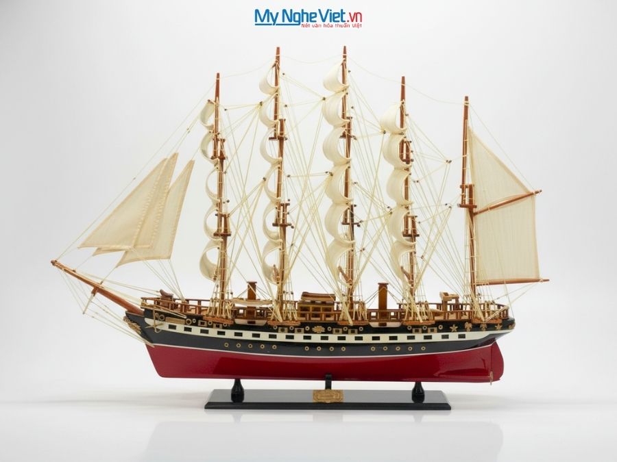 Mô hình thuyền buồm France II gỗ sơn đỏ (thân 80cm) MNV-TB024-80S