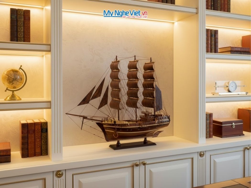  Mô Hình Thuyền Gỗ Trang Trí Kaiwo Maru (Thân 60 cm) Gỗ Cẩm Lai MNV-HVTB06