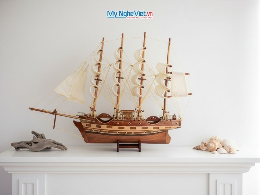 Mô hình thuyền buồm phong thủy France II 40cm MNV-TB026/1 - Mô hình thuyền trang trí