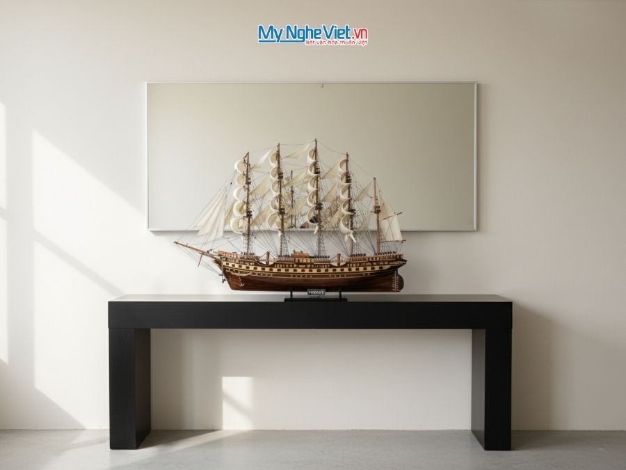 Mô hình thuyền buồm phong thủy France II gỗ đen (thân 1m) MNV-TB01/1