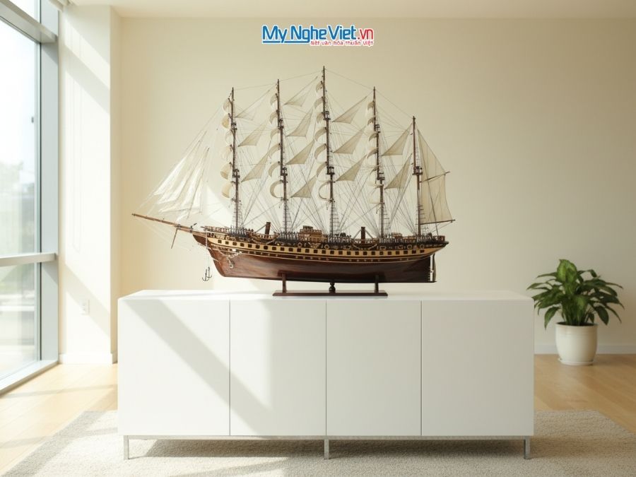 Mô hình thuyền buồm phong thủy France 2 gỗ đen (thân 2.5m) MNV-TB18-2.5m