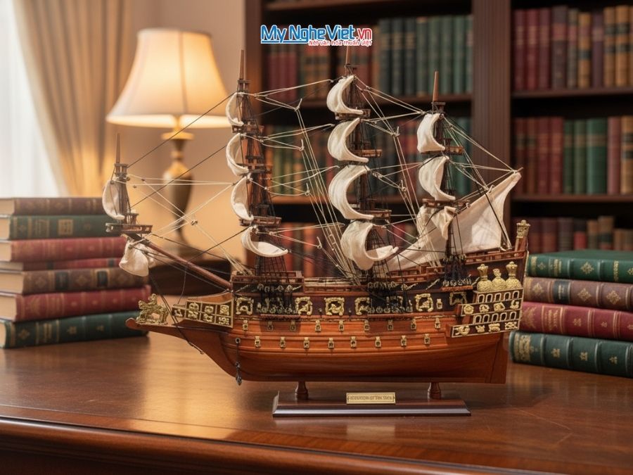 Mô hình thuyền chiến cổ Sovereign of The Seas (thân 40cm) MNV-TB08