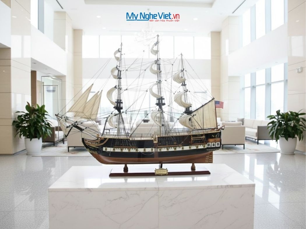 Mô hình  thuyền chiến cổ USS CONSTITUTION (Thân 80cm) MNV-TBUSS01 - Mô hình tàu thuyền trang trí