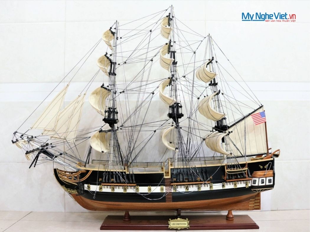 Mô hình  thuyền chiến cổ USS CONSTITUTION (Thân 80cm) MNV-TBUSS01 - Mô hình tàu thuyền trang trí