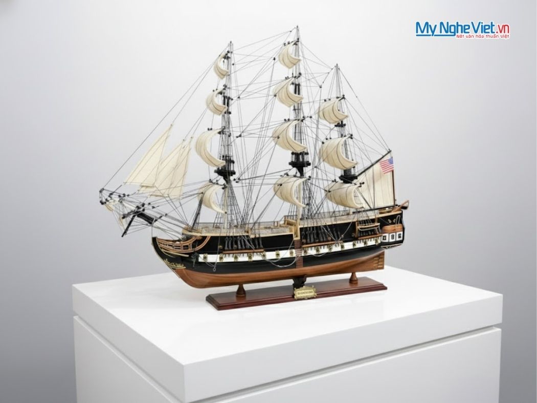 Mô hình thuyền chiến cổ USS CONSTITUTION (Thân 80cm) - MNV-TBUSS01