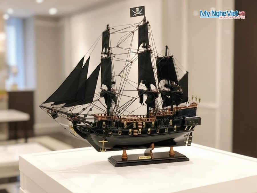 Mô hình thuyền cướp biển Ngọc Trai Đen - Black Pearl (Thân 55cm) MNV-TB17/55