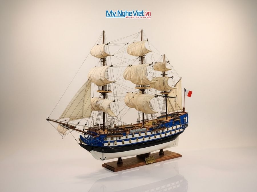 Mô Hình Thuyền Gỗ Chiến Cổ Le Protecteur Gỗ Sơn MNV- TB37