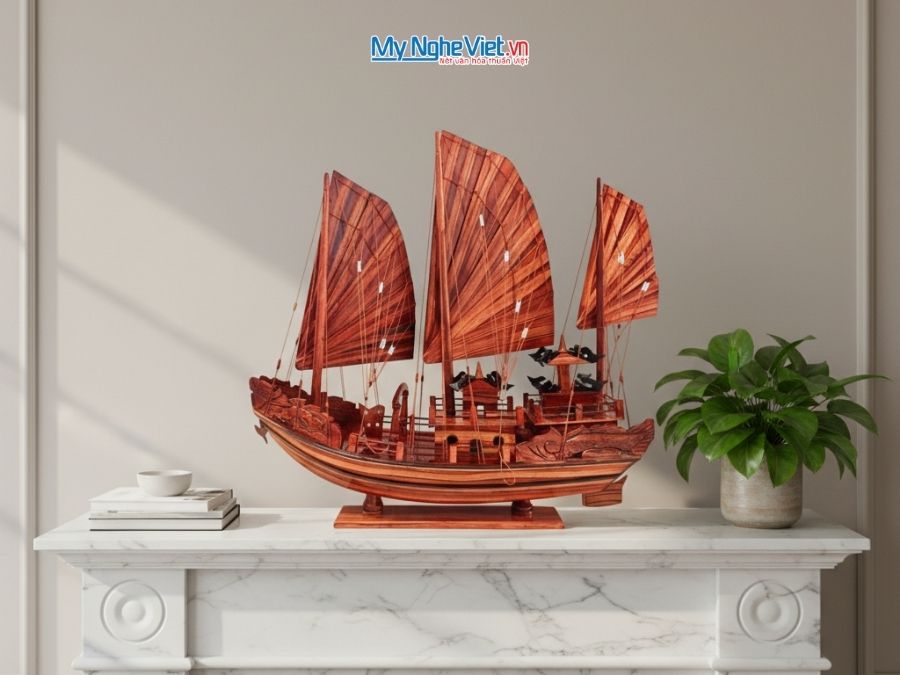 Mô Hình Thuyền Gỗ Việt Nam -Thuyền Rồng Gỗ Tràm (thân 100cm) MNV-TB16/100GT