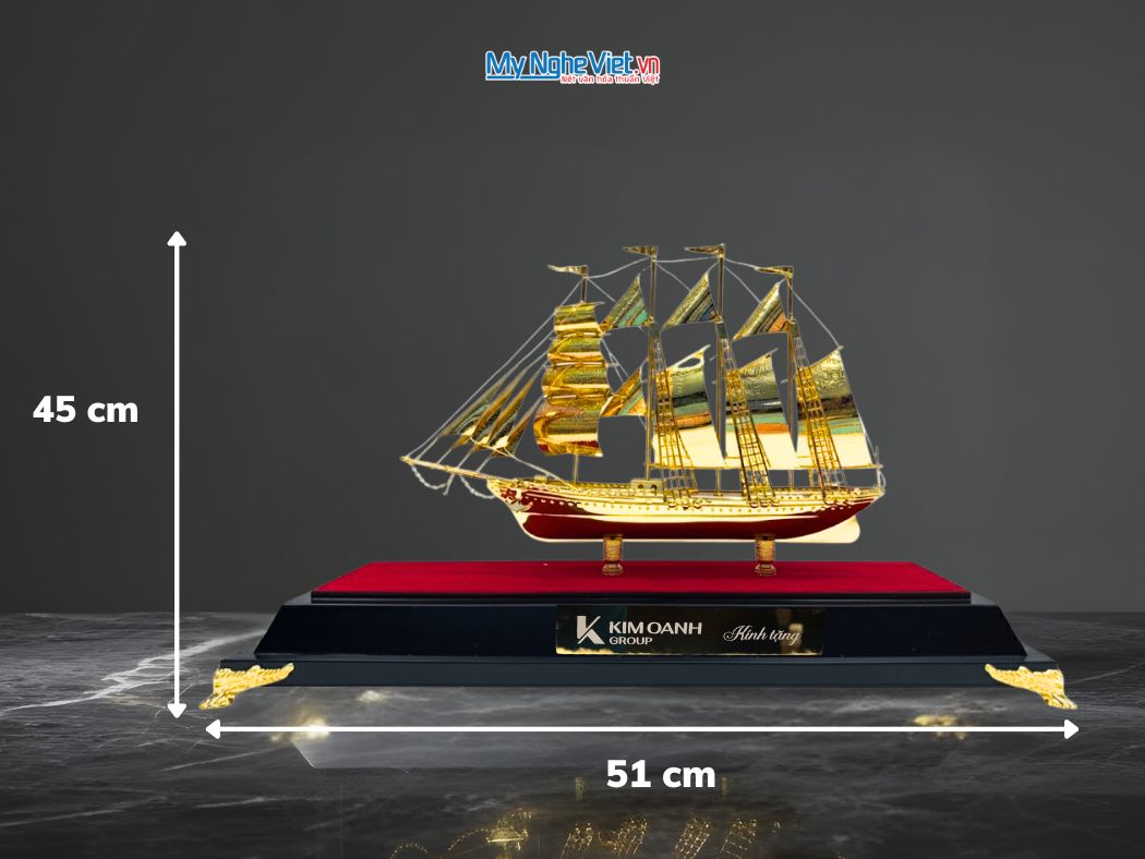 Mô Hình Thuyền Dát Vàng 24K DDTB026/1