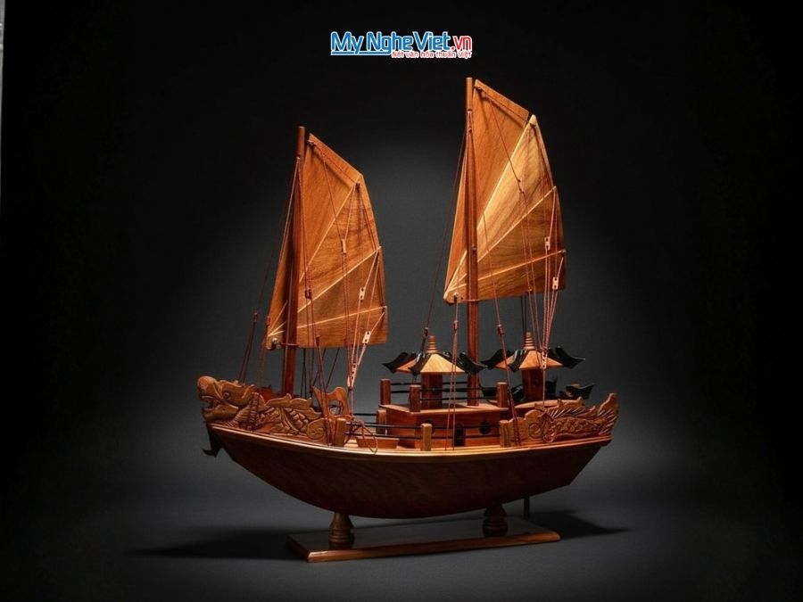 Thuyền Rồng Vịnh Hạ Long gỗ hương 40cm MNV-TB16/GH