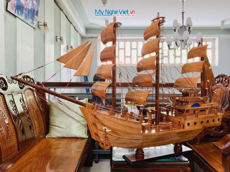 Mô Hình Thuyền Gỗ Thái Lan gỗ hương (Thân 100cm) MNV-TB15/100H