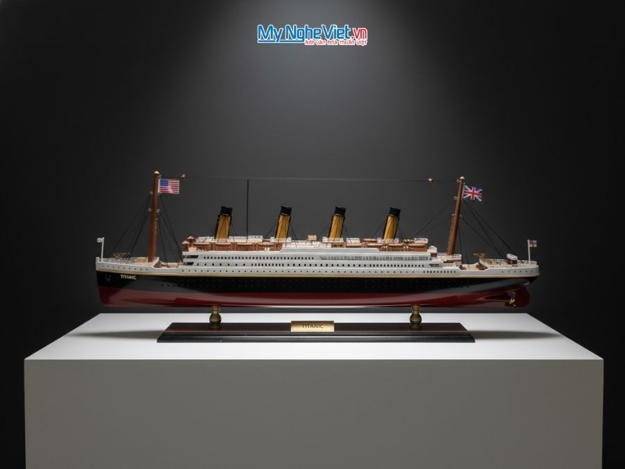 Thuyền Titanic Cao Cấp (Thân 60cm) MNV-TTN05 - Mô hình thuyền trang trí