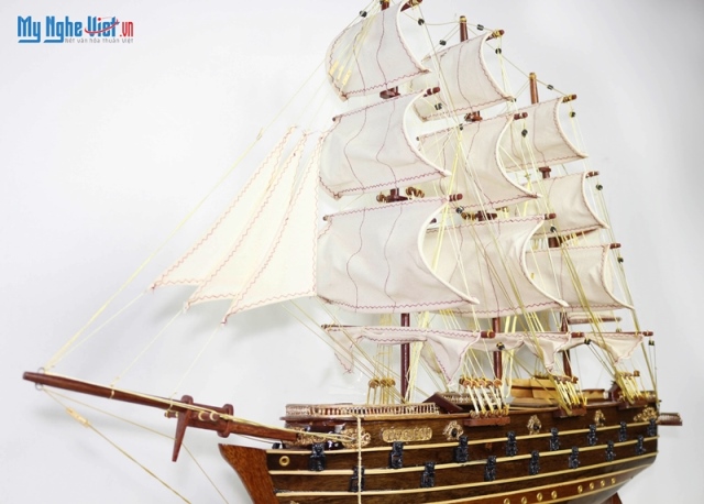 Napoleon - Tàu chiến hơi nước đầu tiên trên thế giới
