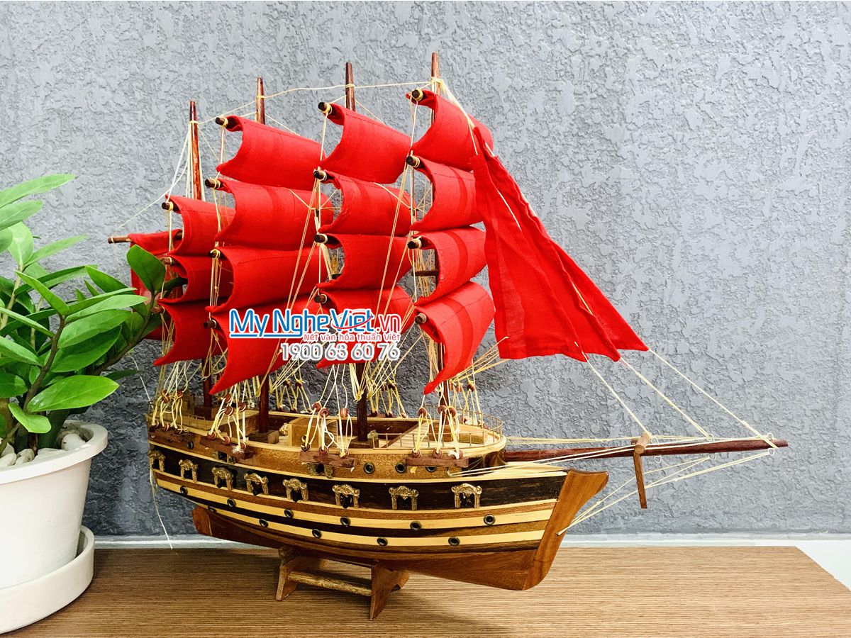 Mô hình tàu thuyền chiến cổ Jylland (thân 40cm) buồm đỏ MNV-TB27-3