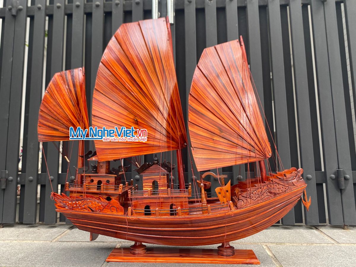 Mô hình thuyền gỗ Việt Nam -Thuyền Rồng (thân 100cm) MNV-TB16/100