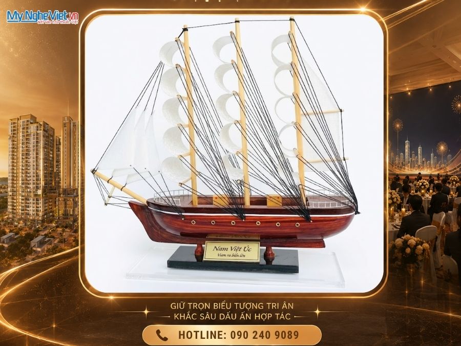 Mô hình thuyền buồm phong thủy France II (thân 32cm) MNV-TB80/32 - Mô hình tàu thuyền trang trí